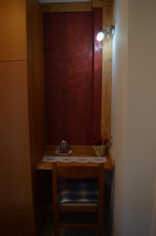 Residence Arvinei 马莱斯科 外观 照片